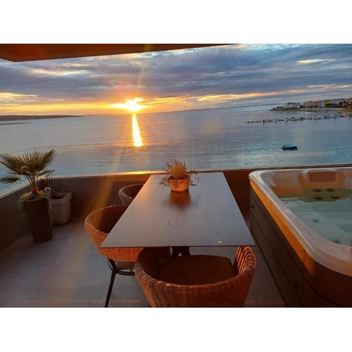 NEW Sunset Suite
