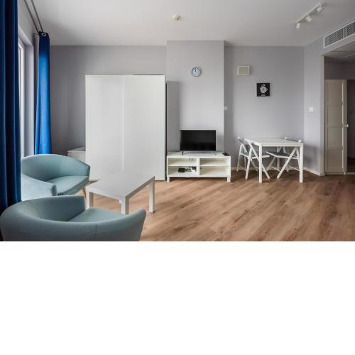 New Varsovia Comfort 828