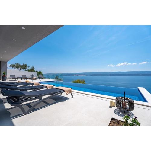 NEW! Villa Admira Maria with a heated pool and sea views