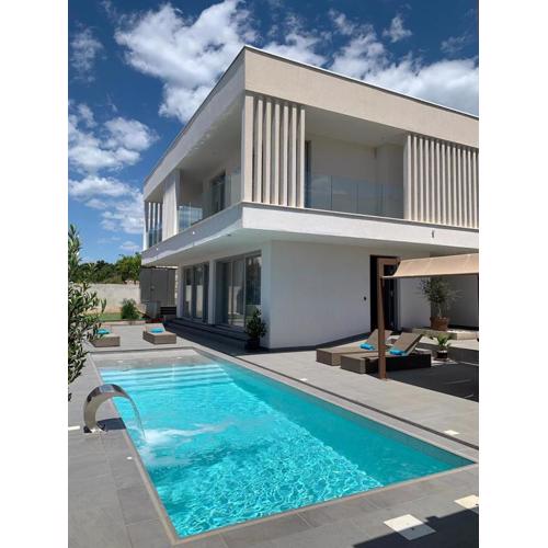 NEW! Villa With Heated Pool in Cavtat