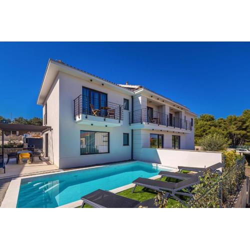 New villa with pool, sea view, close to a beautiful beach - By TRAVELER tourist agency Krk - ID 2407