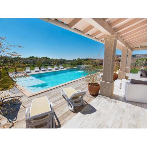 New white villa, 60 m², pool