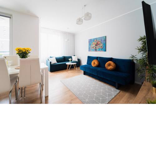 Nice Apartment - Near Sky Tower - Private Parking