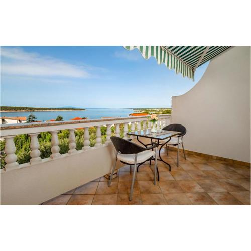 Nice Apartment In Barbat Na Rabu