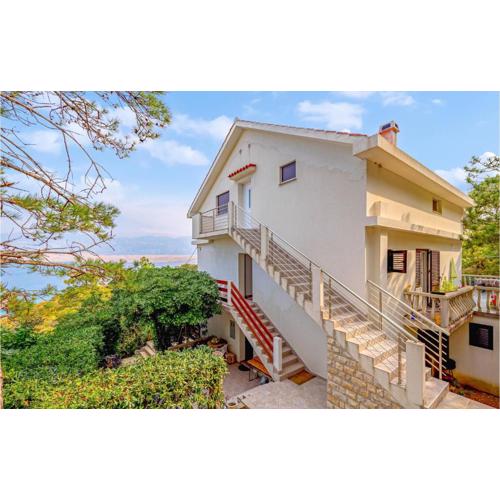 Nice Apartment In Bosana-Pag With Wifi