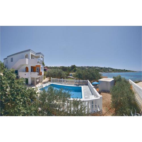 Nice Apartment In Drvenik Mali