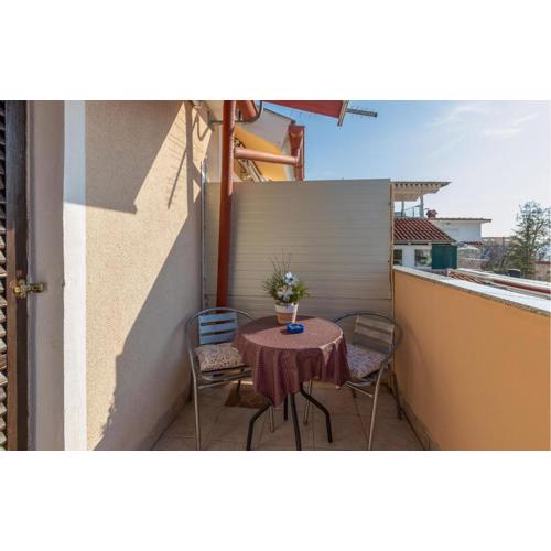 Nice Apartment In Jadranovo With Wifi
