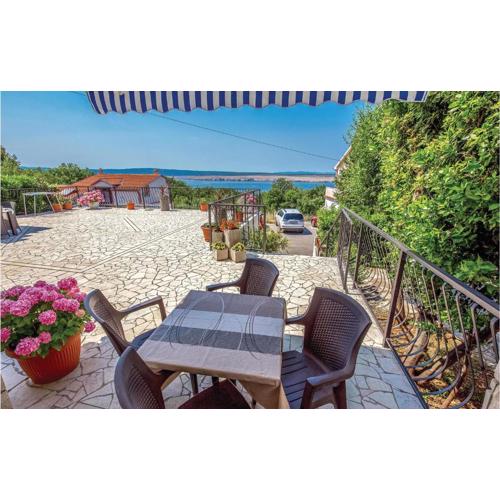 Nice Apartment In Jadranovo
