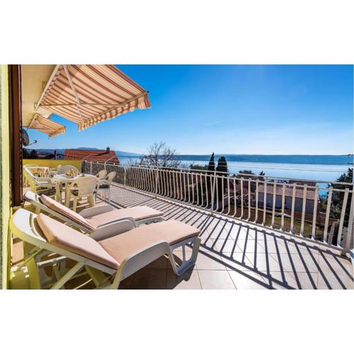 Nice Apartment In Maslenica