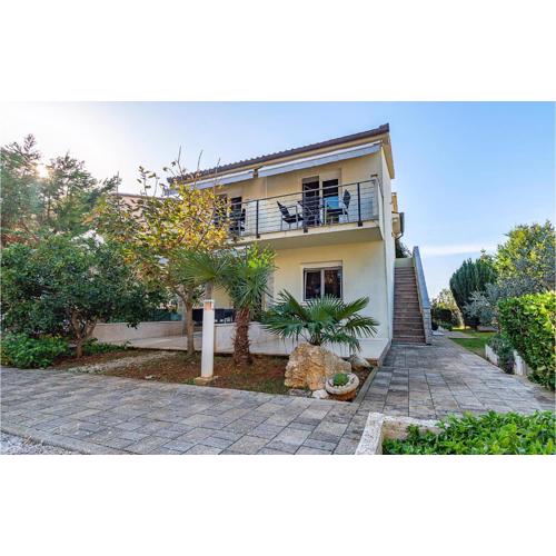 Nice Apartment In Medulin With Wifi
