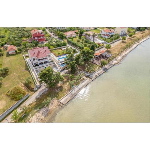 Nice Apartment In Mrljane