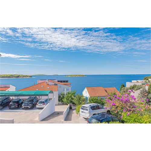 Nice Apartment In Primosten With Wifi