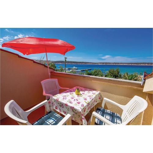 Nice Apartment In Rab With Kitchen