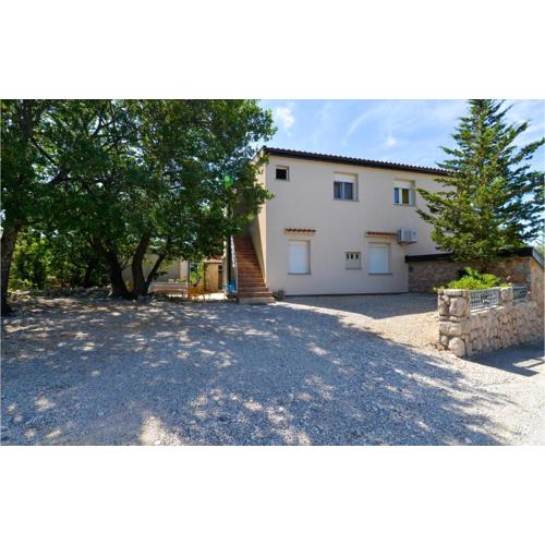 Nice Apartment In Starigrad Paklenica
