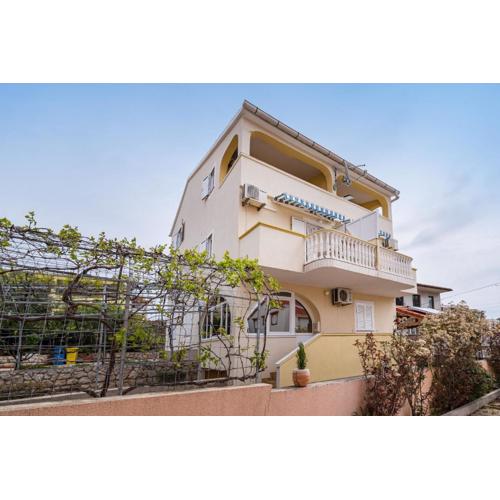 Nice Apartment Silvia