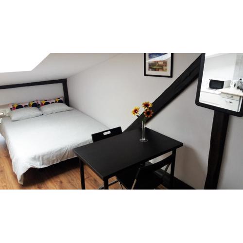 Nice Attic Studio Close to Old Town Air Conditioning - Klimatyzacja