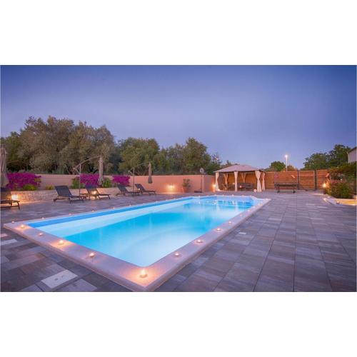 Nice Home In Kozino With Wifi