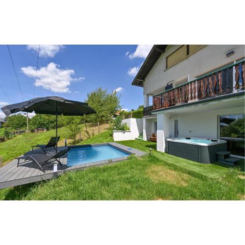 Nice Home In Lopatinec With Kitchen