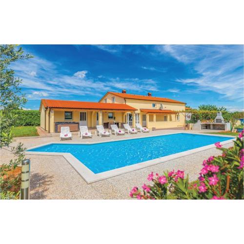 Nice Home In Marcana With Sauna