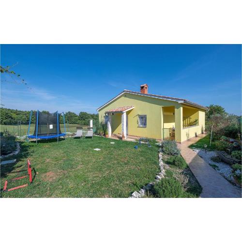 Nice Home In Marcana With Wifi