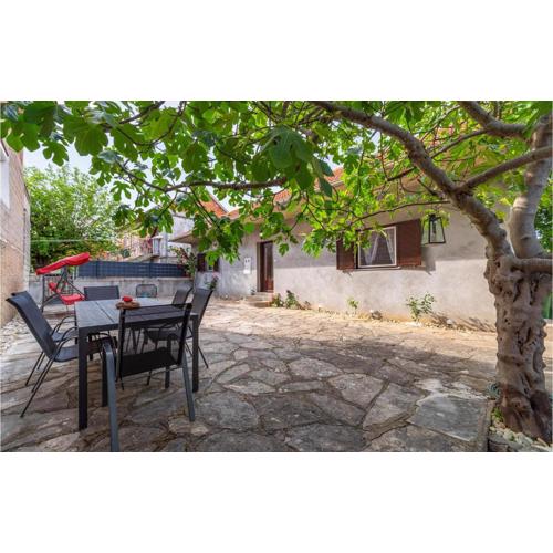 Nice Home In Pridraga With Wifi