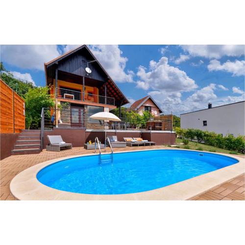 Nice Home In Sveti Ivan Zelina With Sauna