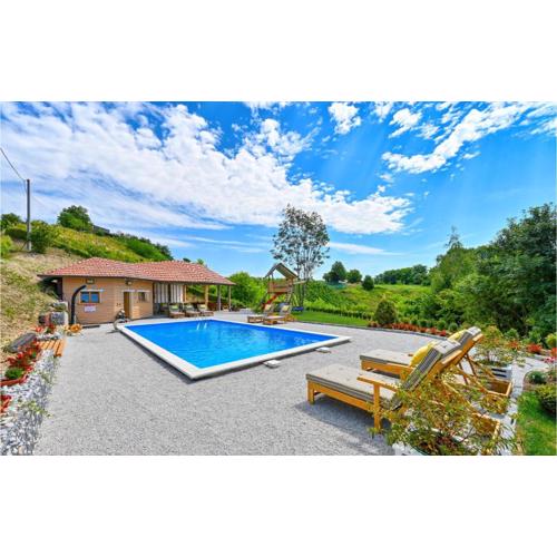 Nice Home In Varazdin With Sauna