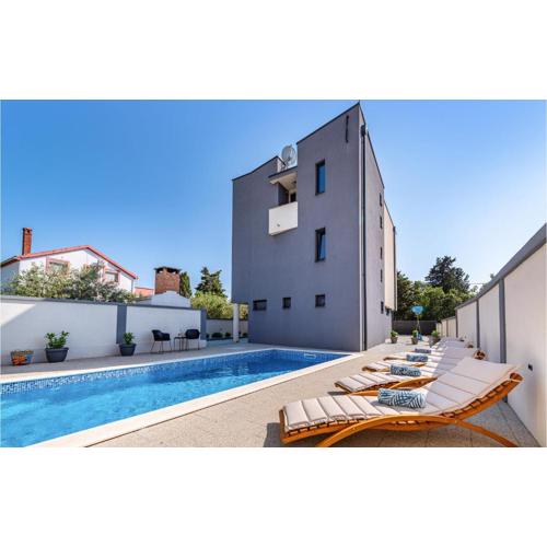 Nice Home In Zadar With Sauna