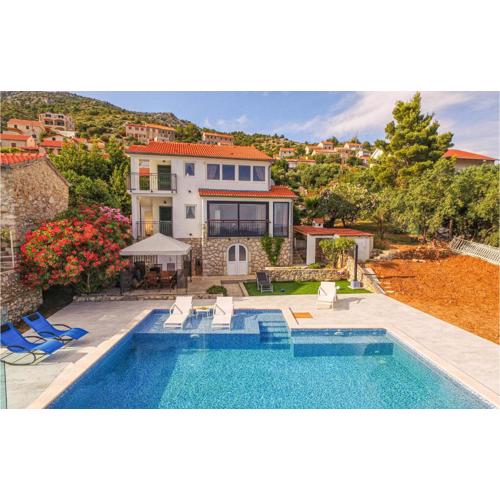 Nice Home In Zavala With Wifi