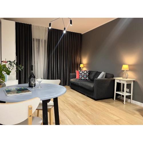 Nice Studio by the River Walonska 15 SPA - GYM - SAUNA - JACUZZI