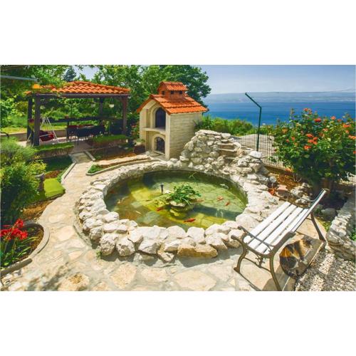 Nice Studio In Omis With House Sea View