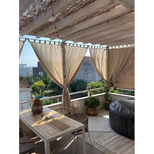 Niki Apartment