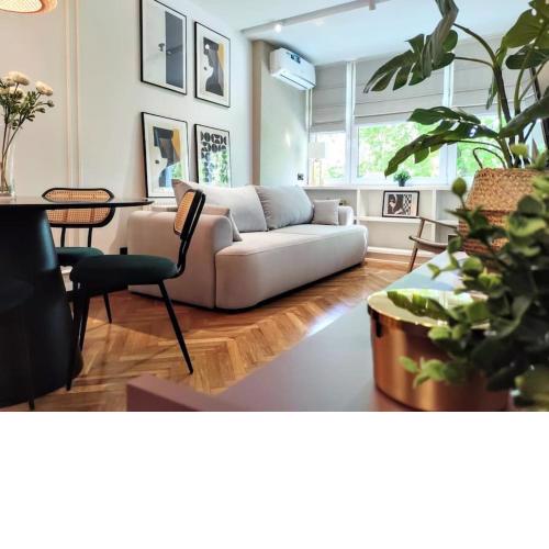 No. 8 / Nr 8 by Cooee Apartments