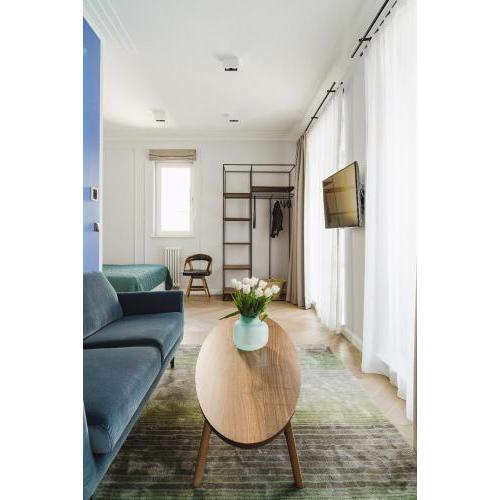 No.4 Residence