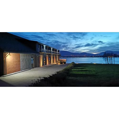 Noclegi Laguna