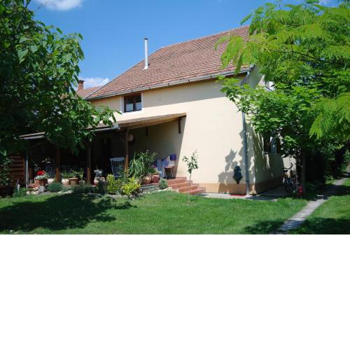 Nóra Apartman