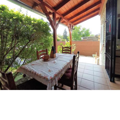 Nosztalgia Apartman Balatonkenese