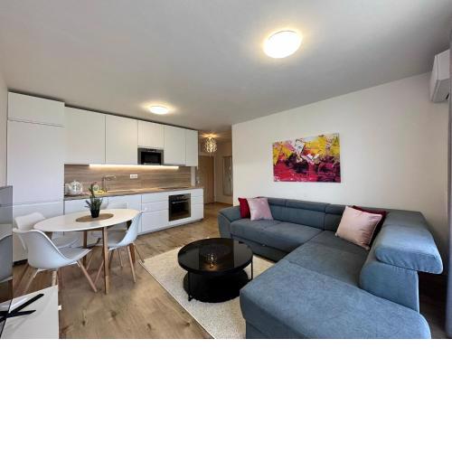 Novozariadený apartmán pri Starom moste