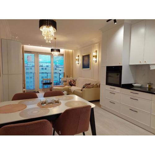 Nowoczesny 3 pokojowy apartament Przy Parku Regana