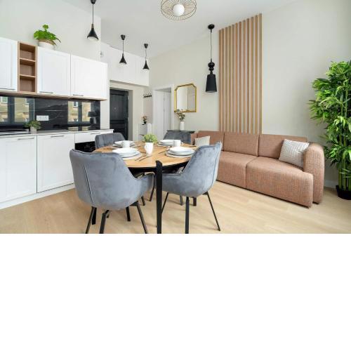 Nowoczesny Apartament w samym sercu Poznania by Rent like home