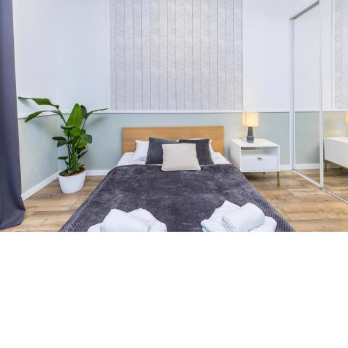 Nowoczesny apartament w ścisłym centrum Krakowa - by Upstairs