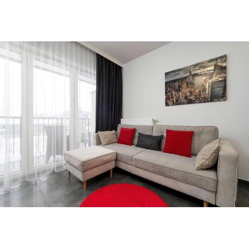 Nowoczesny Apartament z Parkingiem & Balkonem w Centrum Łodzi by Rent like home