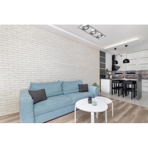 Nowoczesny & Klimatyzowany Apartament z Parkingiem by Noclegi Renters