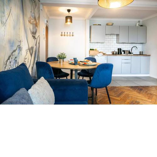 Nowogrodzka 78 - Apartament dla 4 osób - 200m od Szpitala Klinicznego na Lindleya - 1km do Dworca Centralnego - Wifi - Smart TV 45 cali