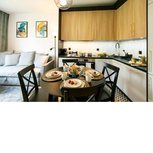 Nowy, elegancki apartament w okolicy PGE Narodowy
