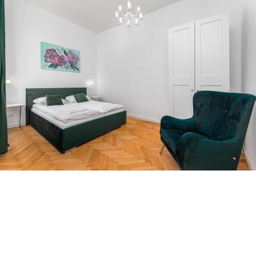 Nowy Świat 28 by Homeprime