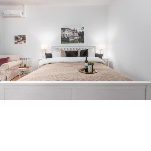 Nowy Świat Cozy Apartment Warsaw by Noclegi Renters