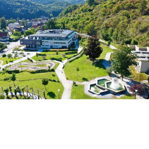 Nuhr Medical - Hotel & Restaurant