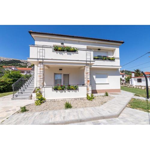 Nur 300 Meter zum tollen Strand