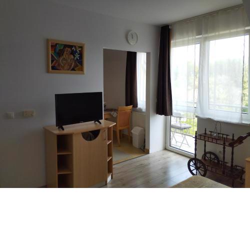NYUGALOM APARTMAN